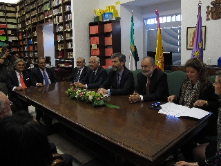 El presidente del TS y del CGPJ, Caros Lesmes, durante su reunión con la Sala de Gobierno